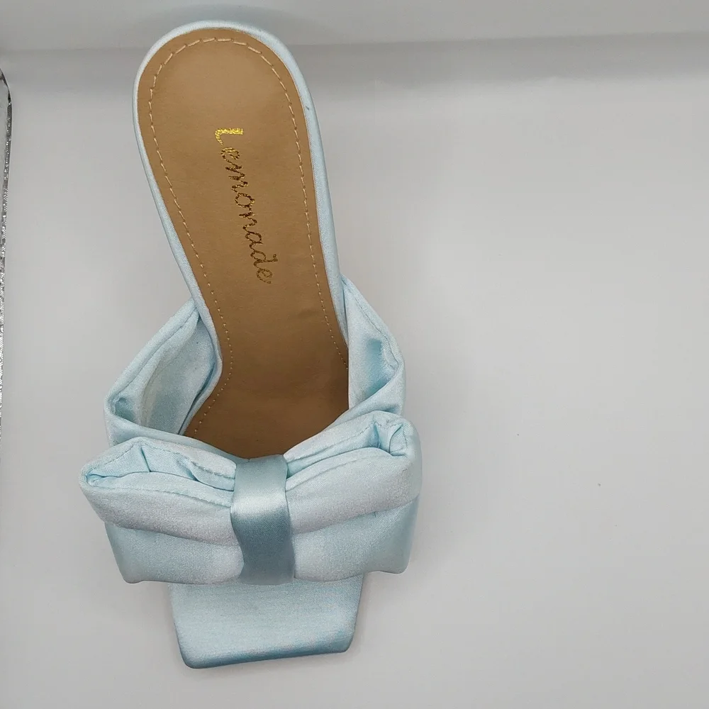 Lemonade brand satin sandles - Picture 5 of 5